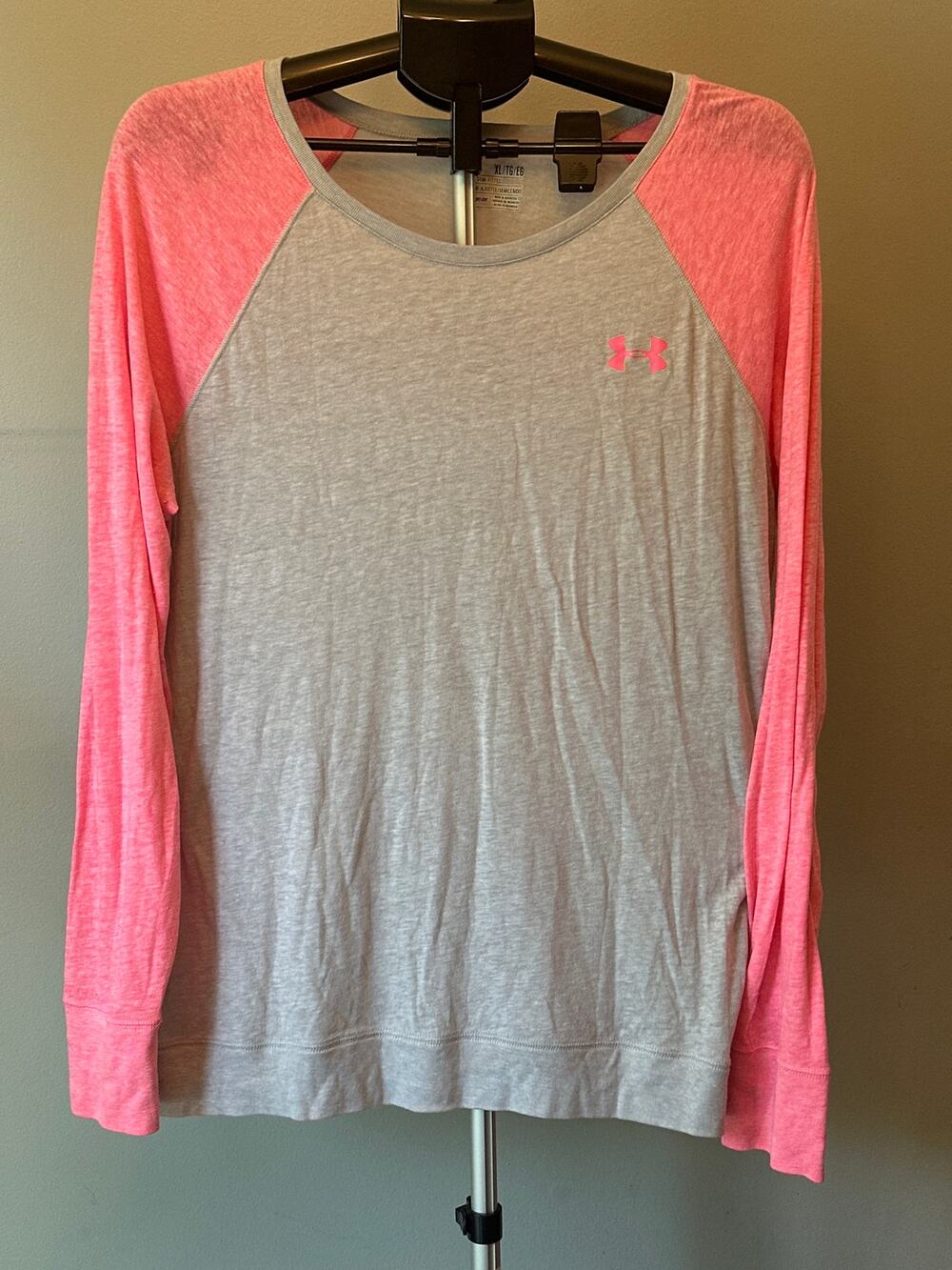 Under Armour Breast Cancer Awareness Women's XL Top She's A Fighter Pink Gray
